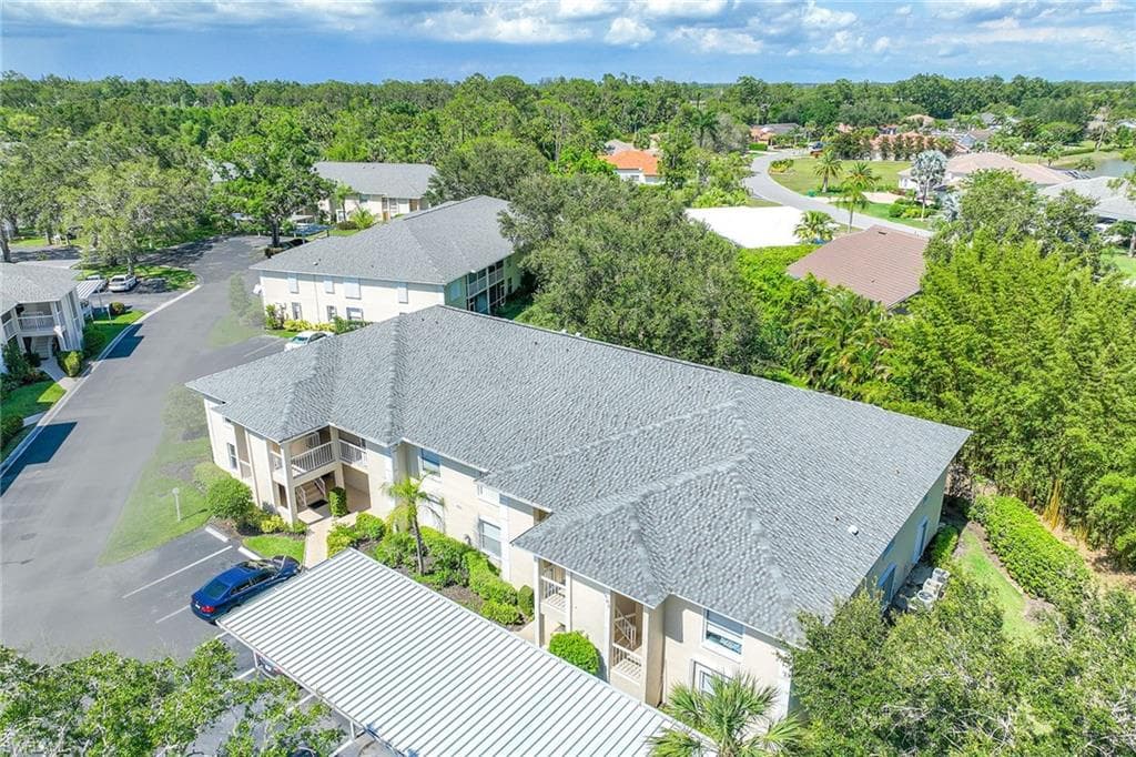 605 Squire CIR 103-3