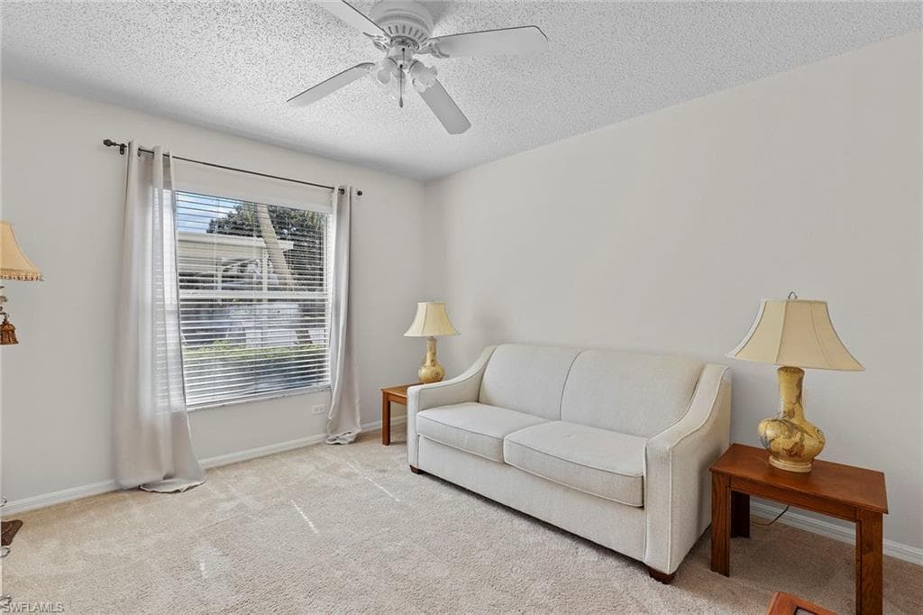 605 Squire CIR 103-14