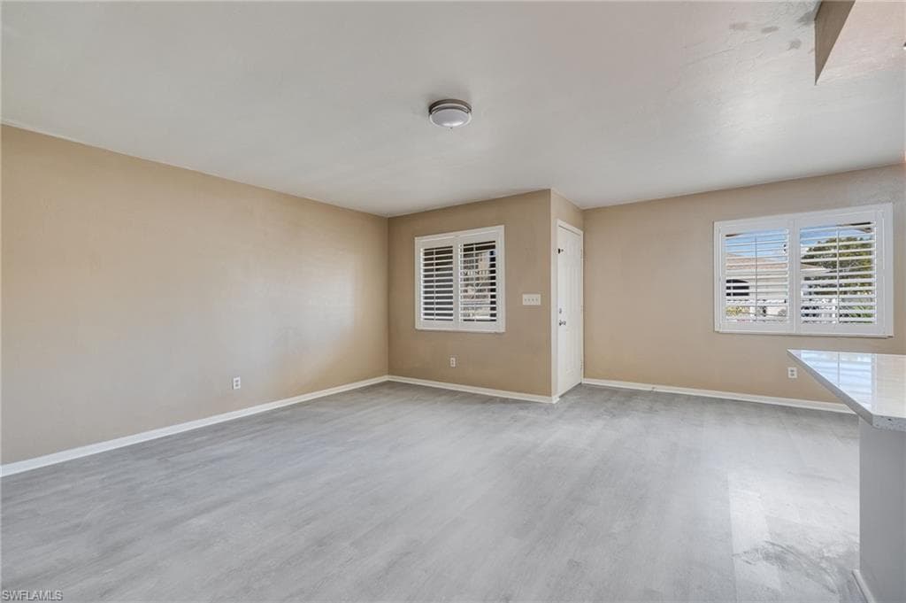 1113 Cape Coral PKWY W 101-6