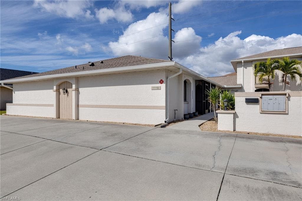 1113 Cape Coral PKWY W 101-17