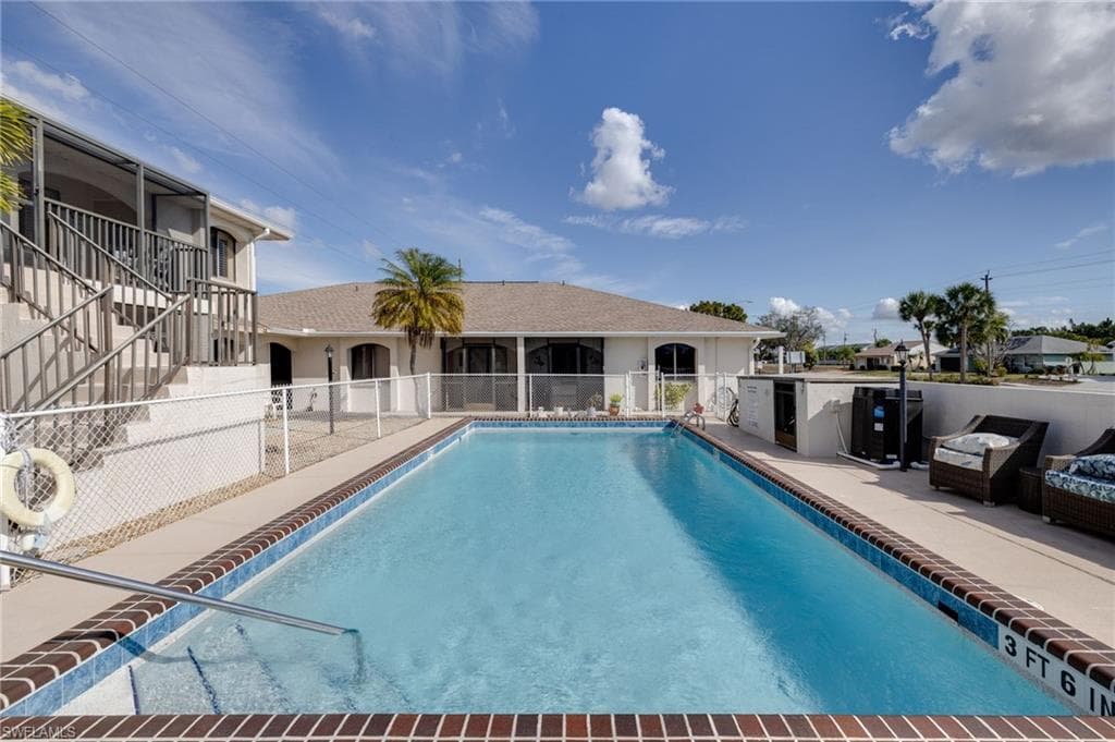 1113 Cape Coral PKWY W 101-19
