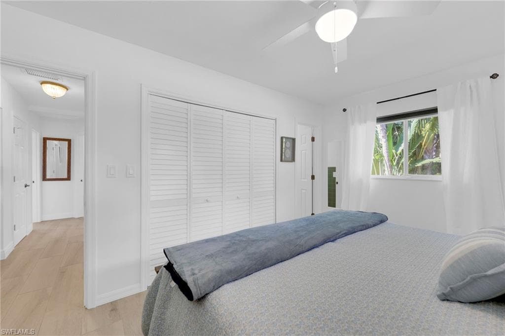 14526 Riverside DR-24