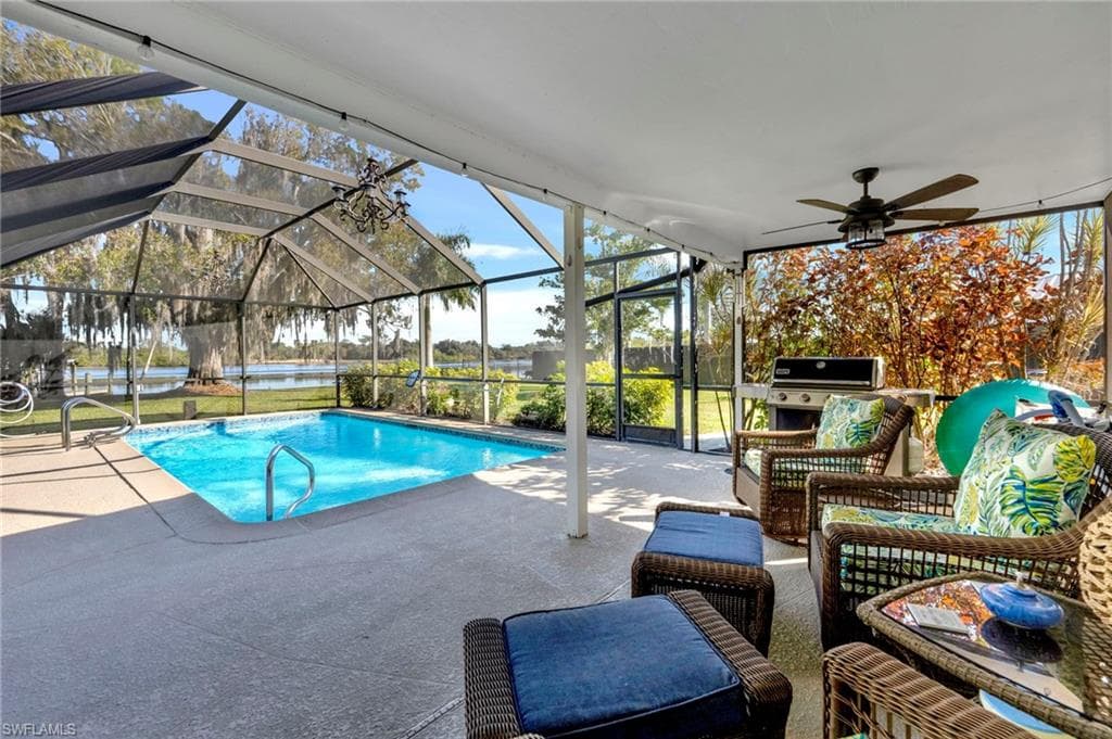 14526 Riverside DR-38