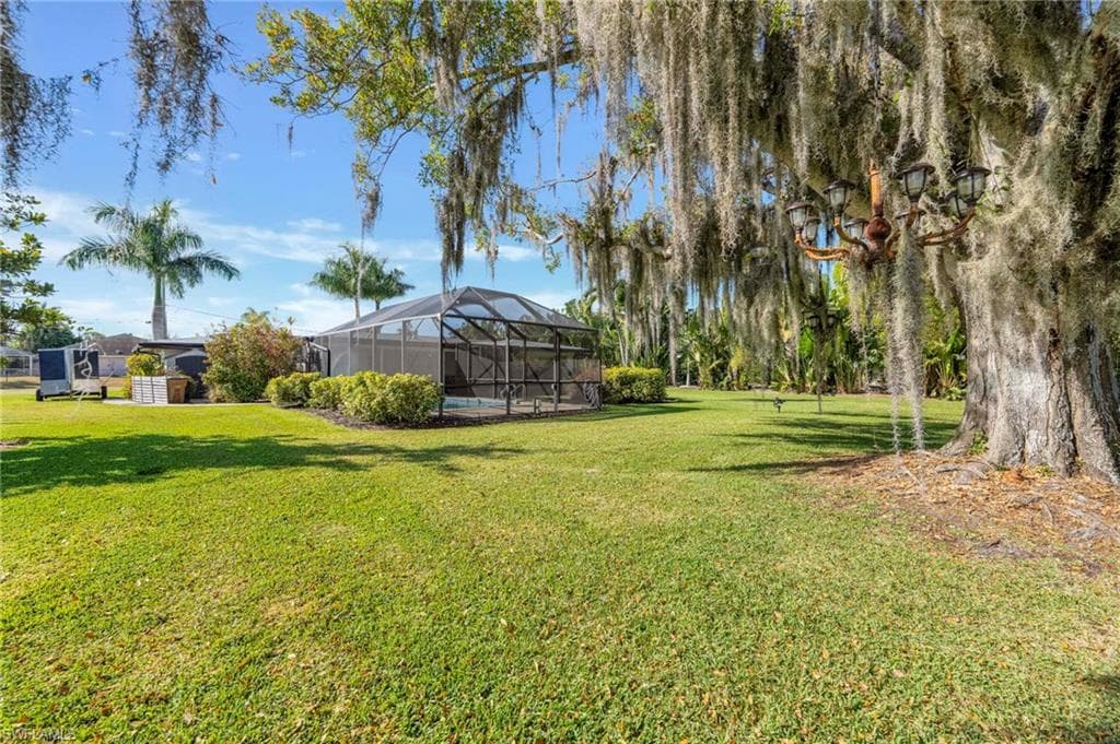 14526 Riverside DR-45