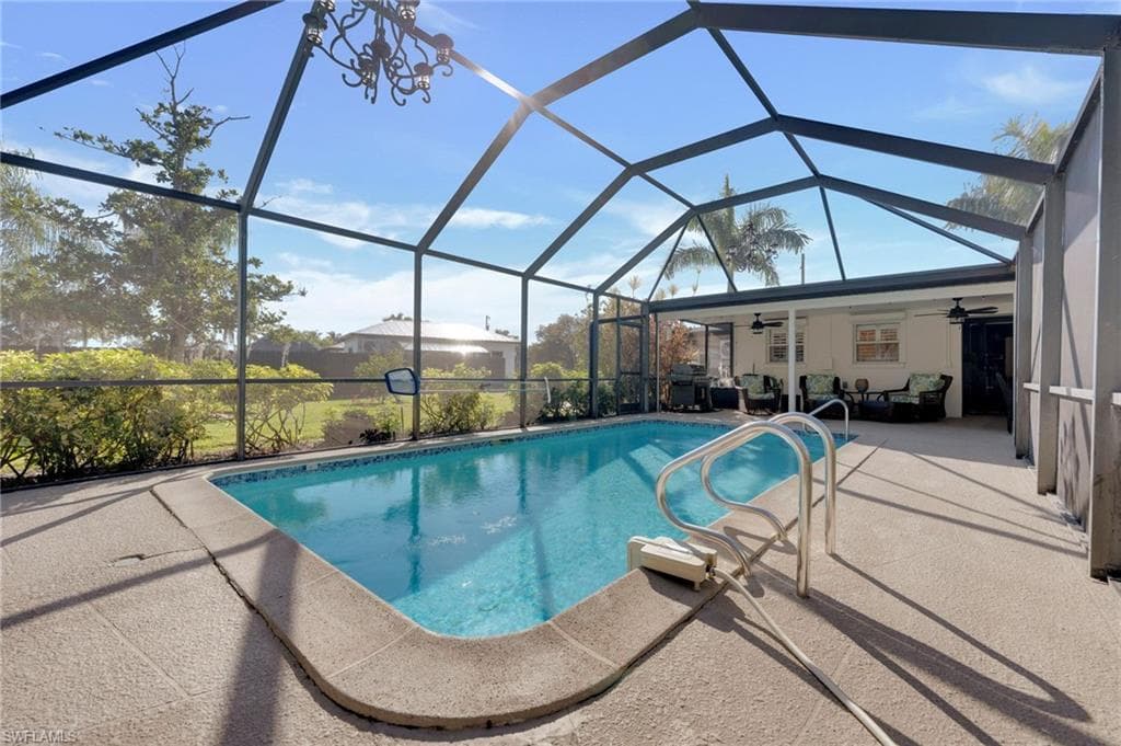 14526 Riverside DR-37