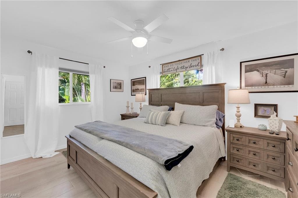 14526 Riverside DR-21