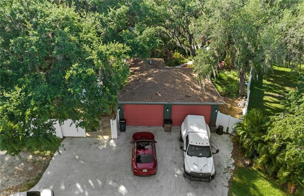 13782 River Forest DR-15