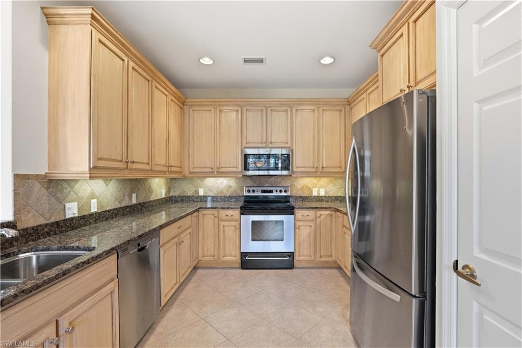 12200 Toscana WAY 102-4