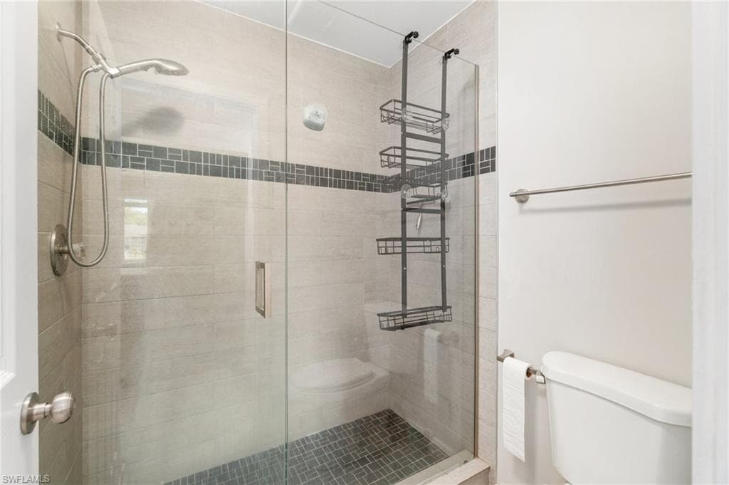 5700 Woodmere Lake CIR E201-13
