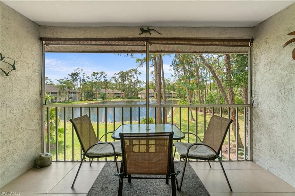 5700 Woodmere Lake CIR E201-17