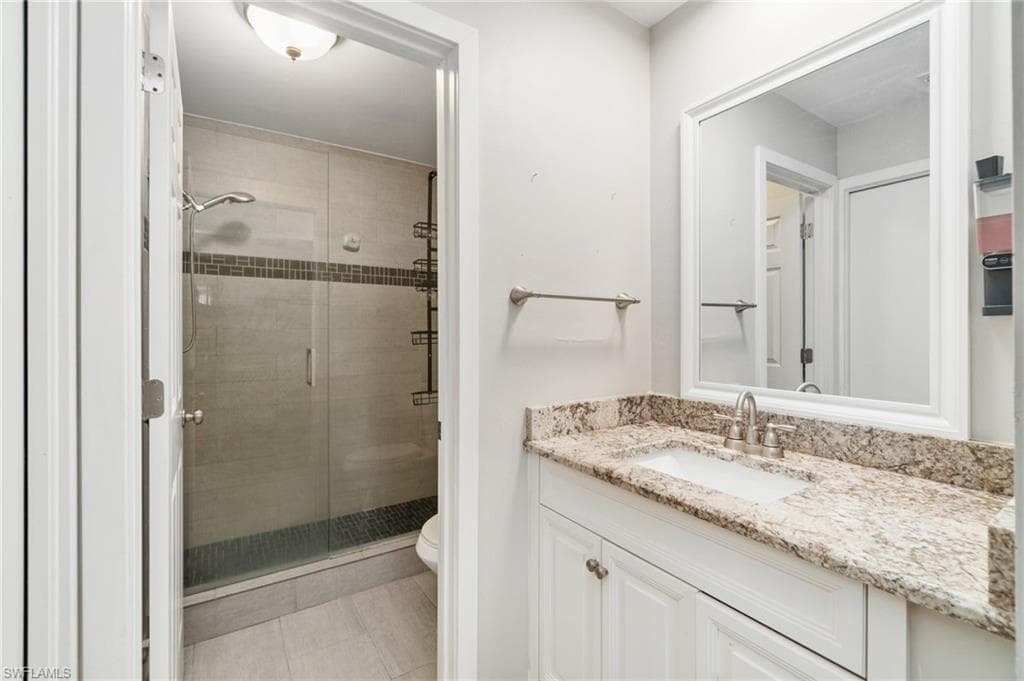 5700 Woodmere Lake CIR E201-12