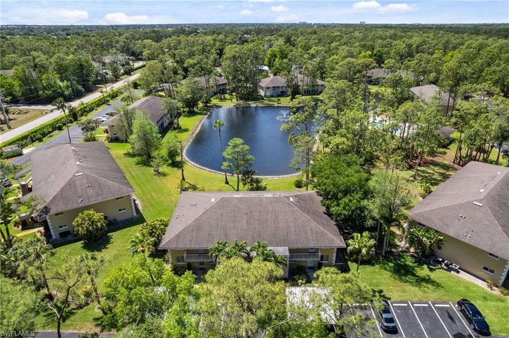 5700 Woodmere Lake CIR E201-18