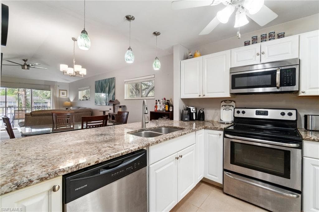 5700 Woodmere Lake CIR E201-8