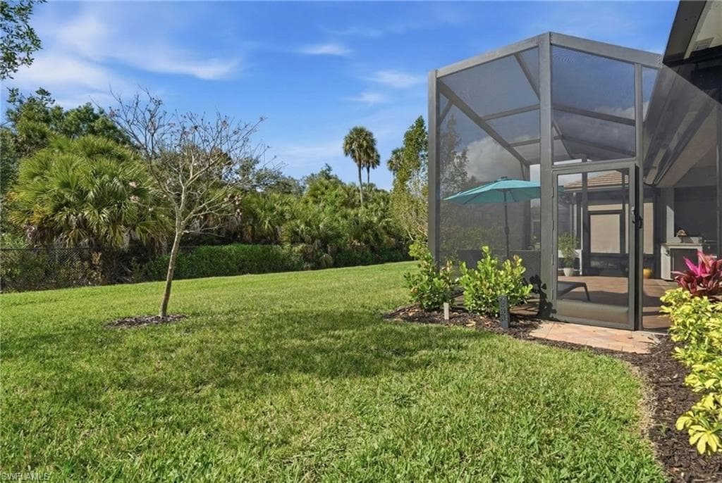11871 Gardenia AVE-44