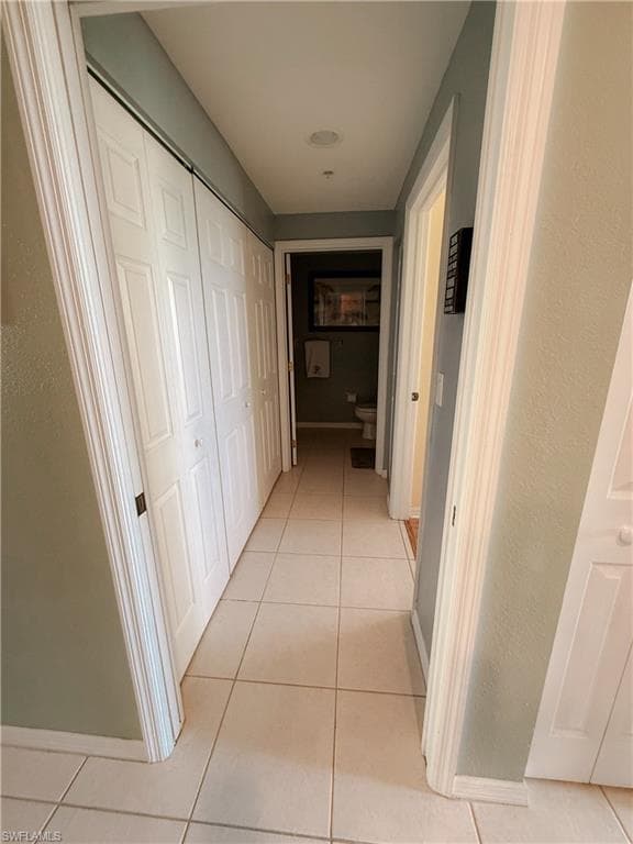 1137 Van Loon Commons CIR 202-16