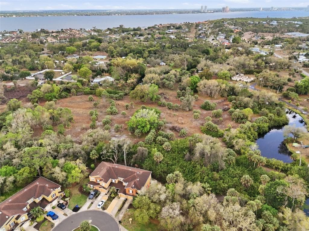 15150 Piping Plover CT 103-27