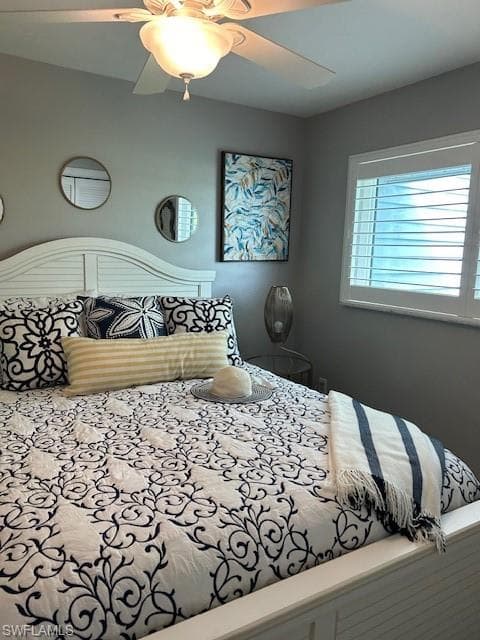 5461 Blue Crab CIR S-5-9