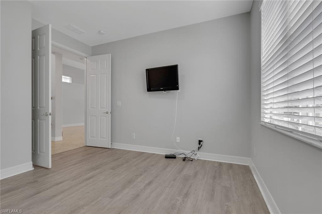 2137 Isla De Palma CIR-17
