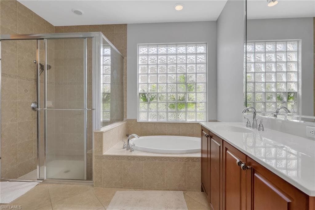 2137 Isla De Palma CIR-16