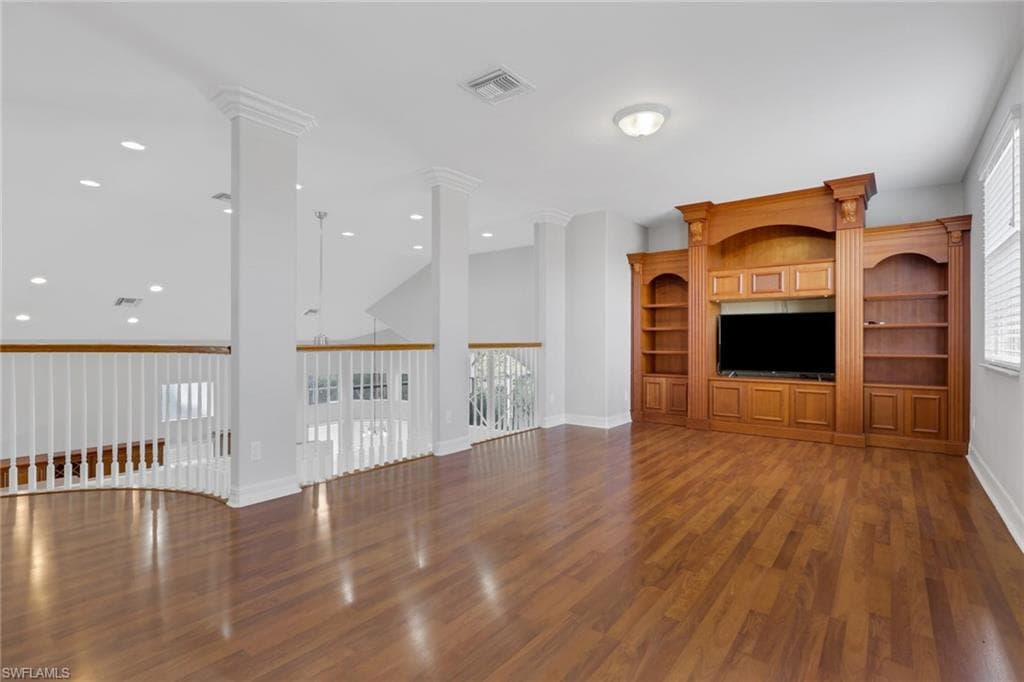 2137 Isla De Palma CIR-8