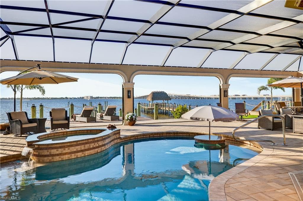 12782 Yacht Club CIR-17