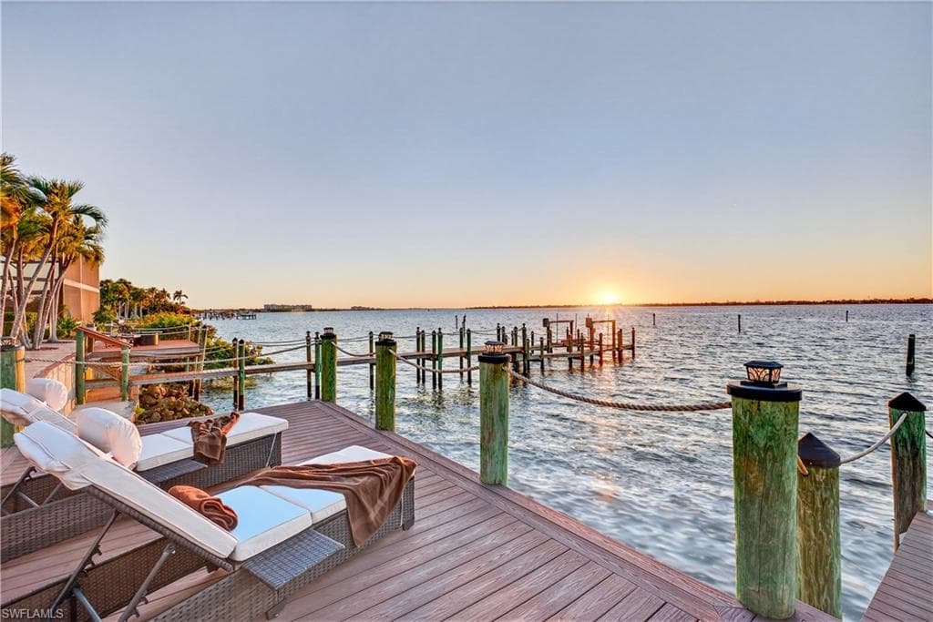 12782 Yacht Club CIR-22