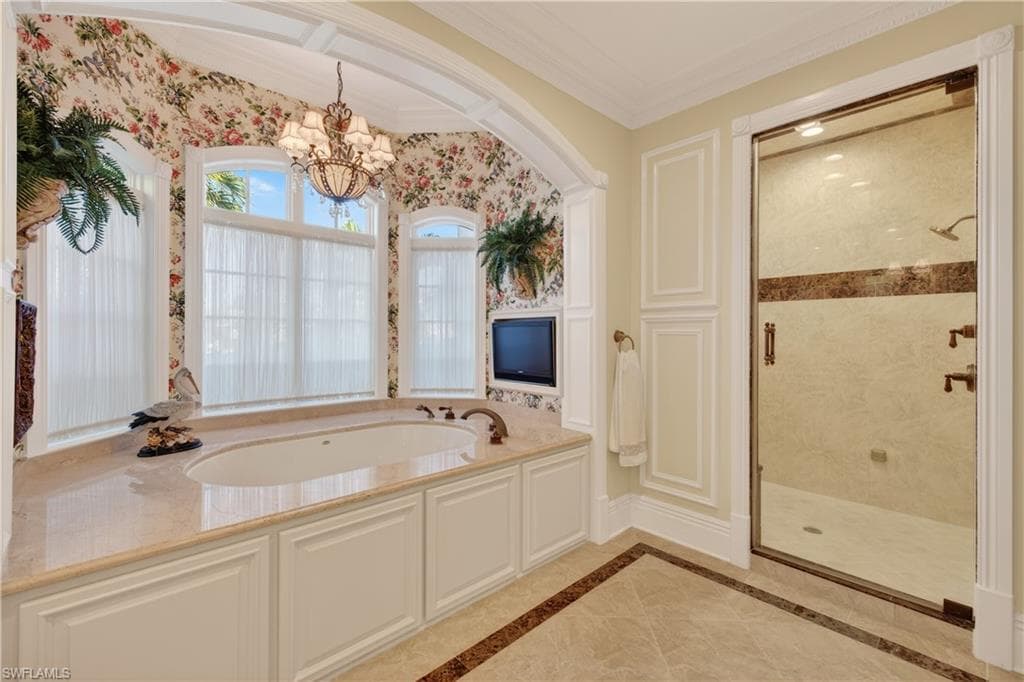 12782 Yacht Club CIR-32