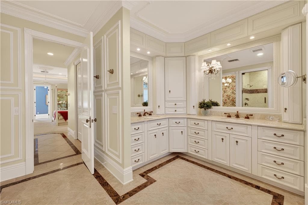 12782 Yacht Club CIR-34