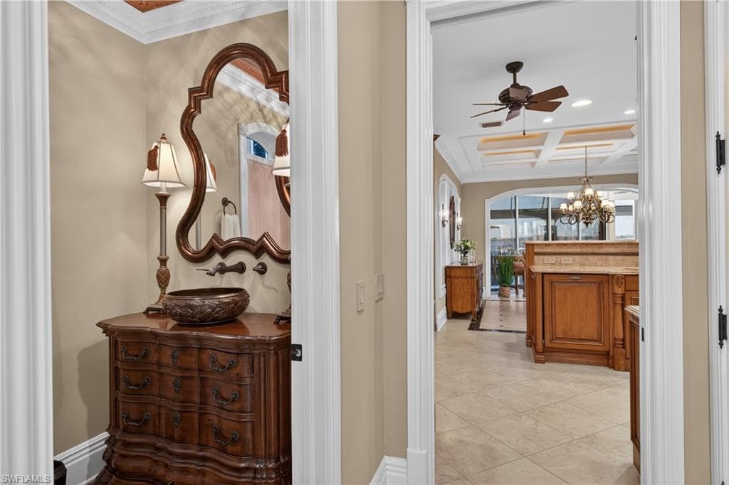12782 Yacht Club CIR-48