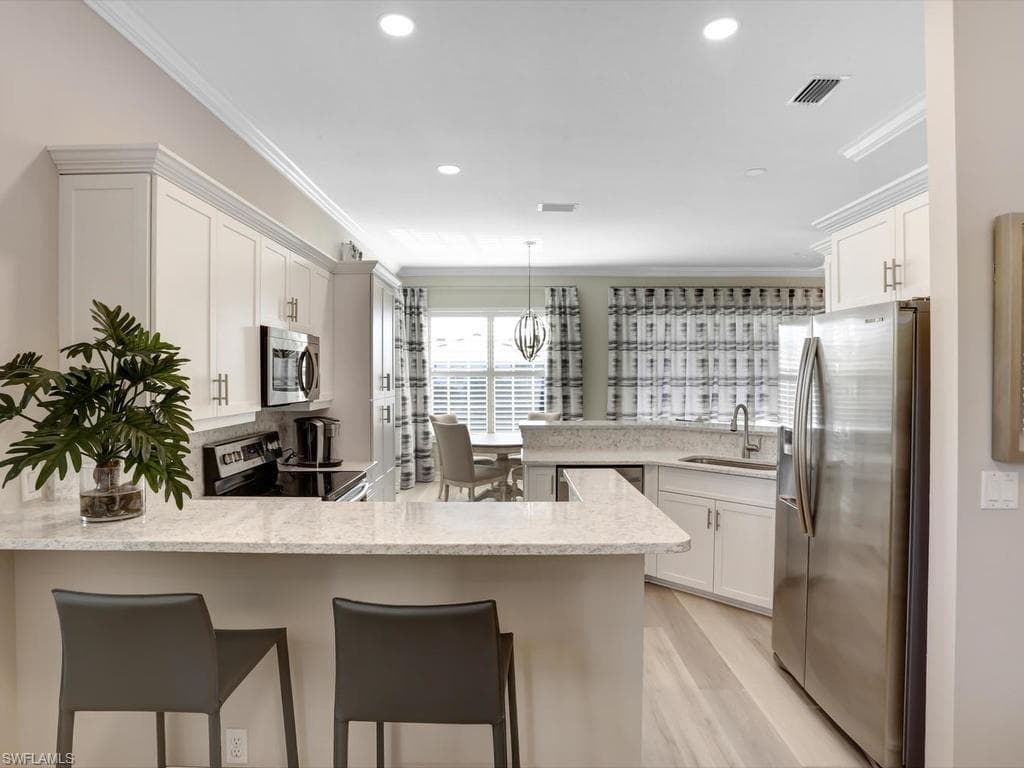 1051 Egrets Walk CIR 7-201-6