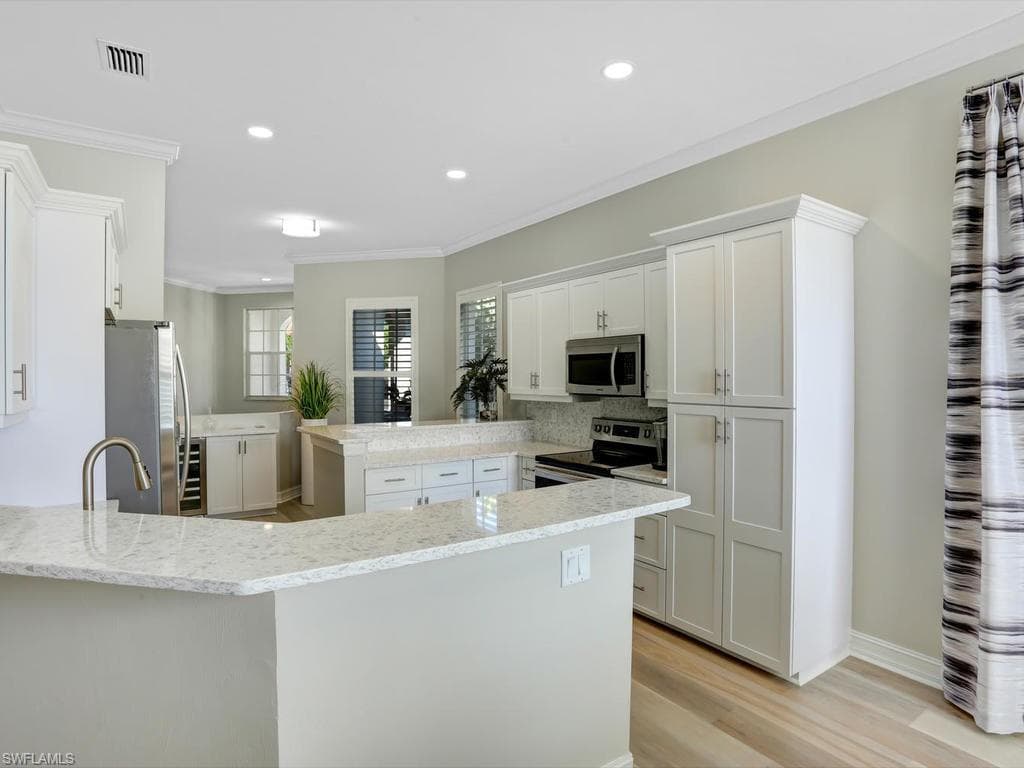 1051 Egrets Walk CIR 7-201-9