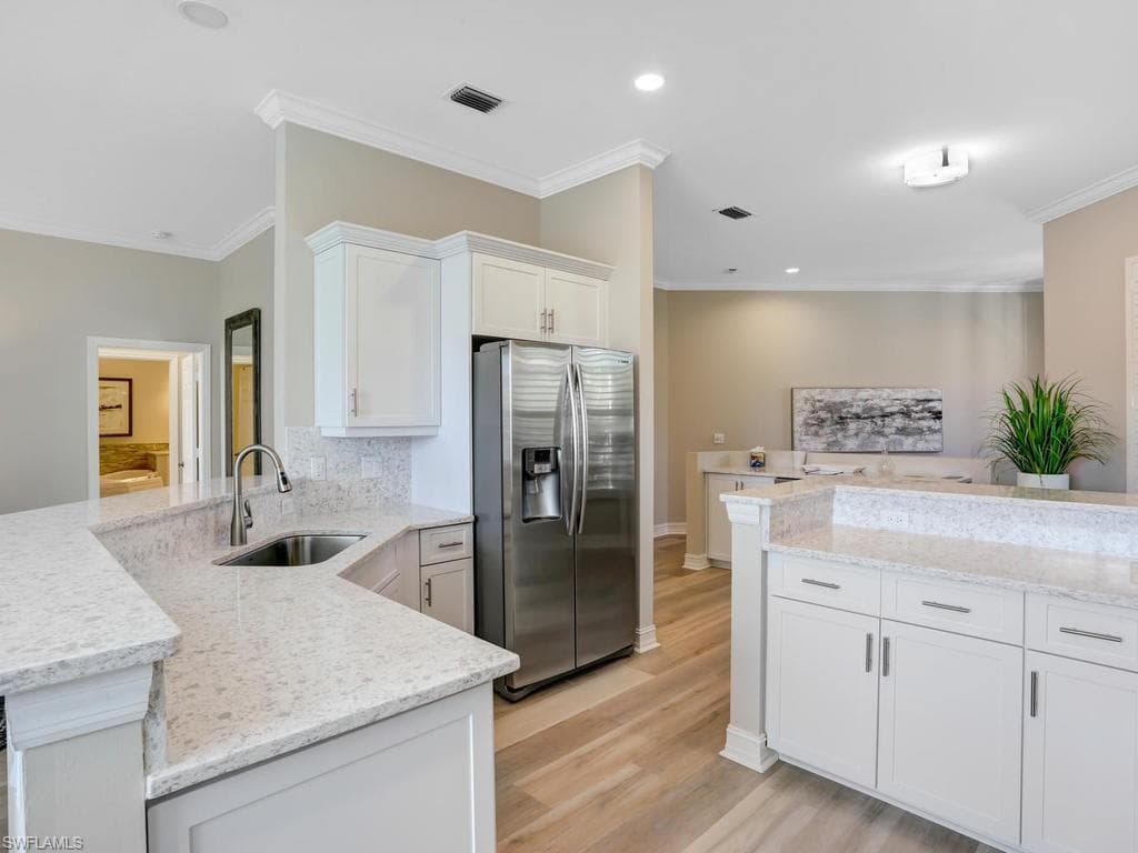 1051 Egrets Walk CIR 7-201-8