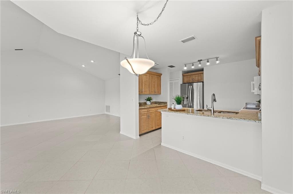 8291 Grand Palm DR 2-17