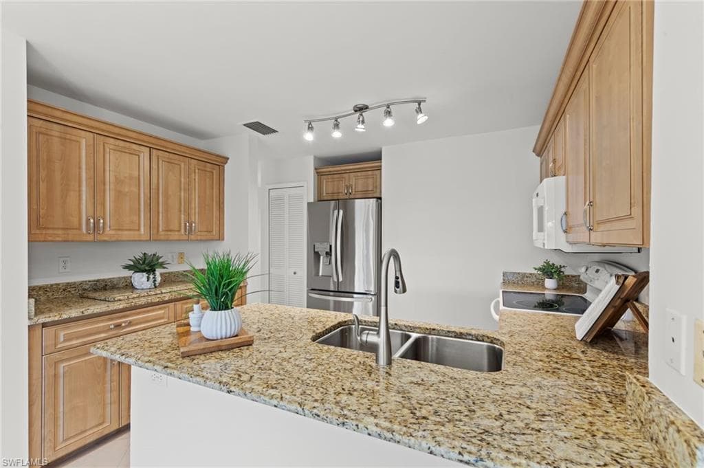 8291 Grand Palm DR 2-14