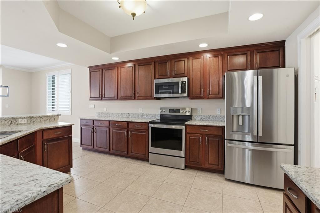 2090 W 1st ST 1206-17