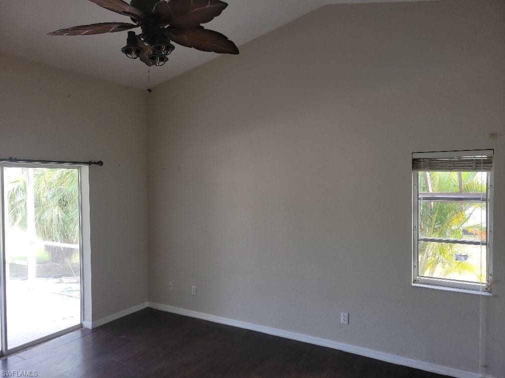 11802 Royal Tee CT-11