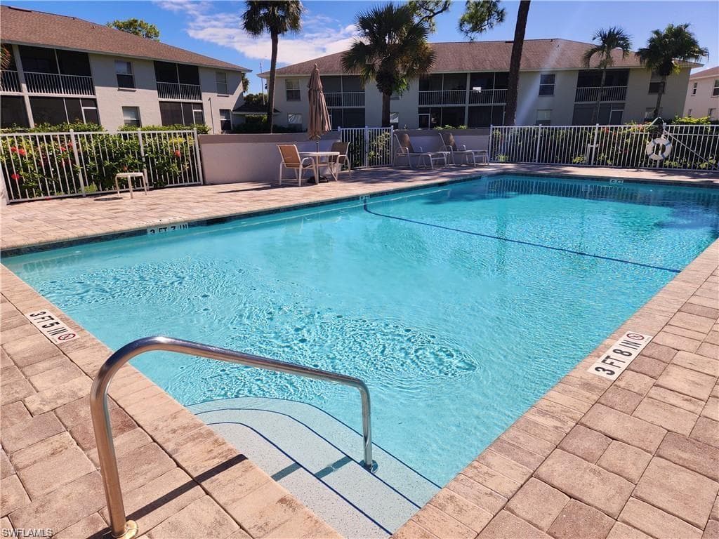 1462 Churchill CIR T204-23