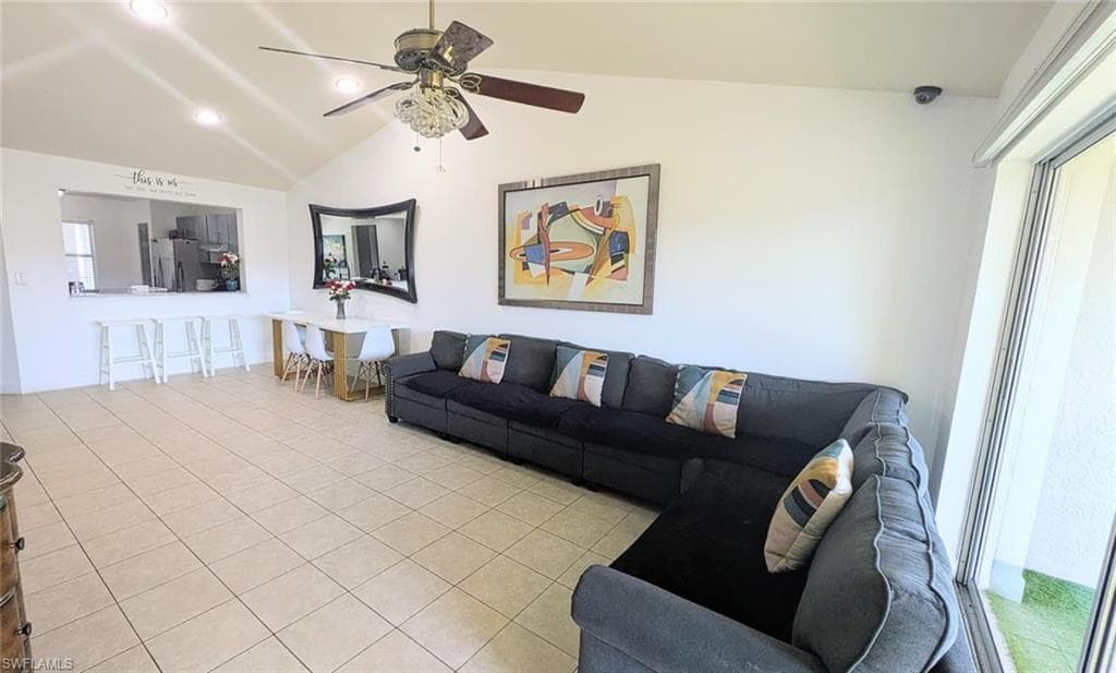 1462 Churchill CIR T204-15