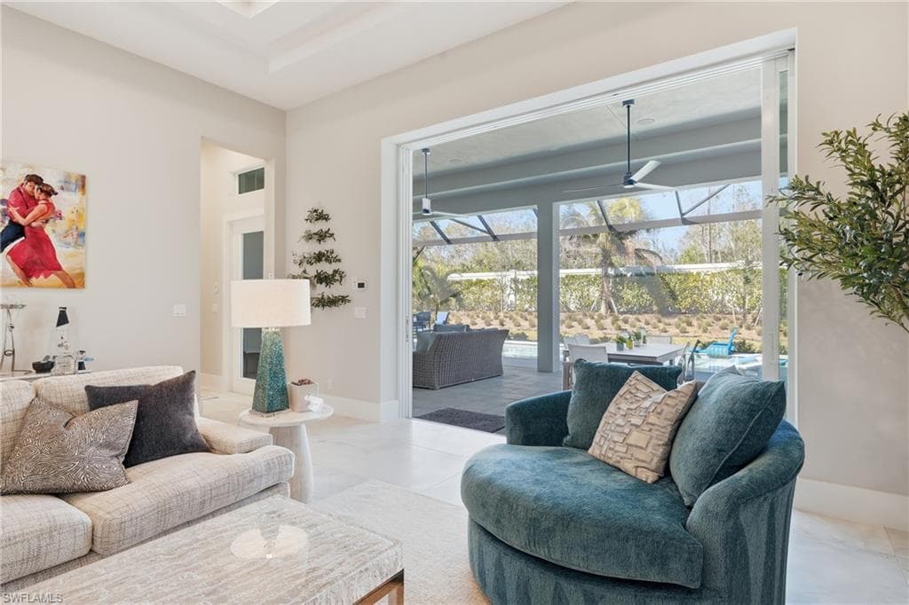 9700 Moonflower LN-18