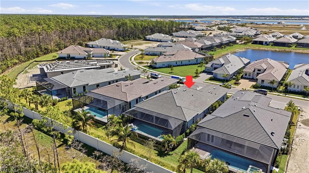 9700 Moonflower LN-40