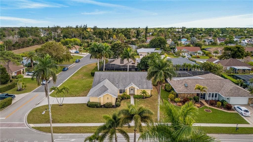 390 Saint Andrews BLVD-3