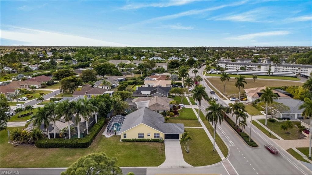 390 Saint Andrews BLVD-40