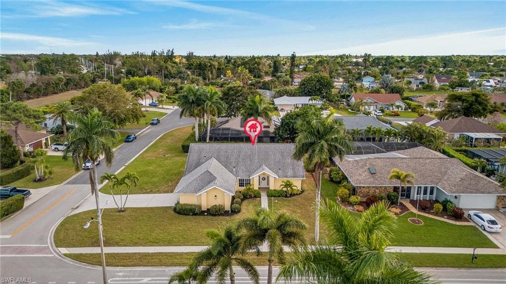 390 Saint Andrews BLVD-31
