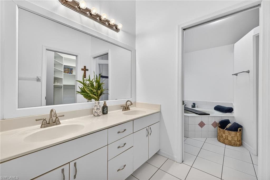 390 Saint Andrews BLVD-21