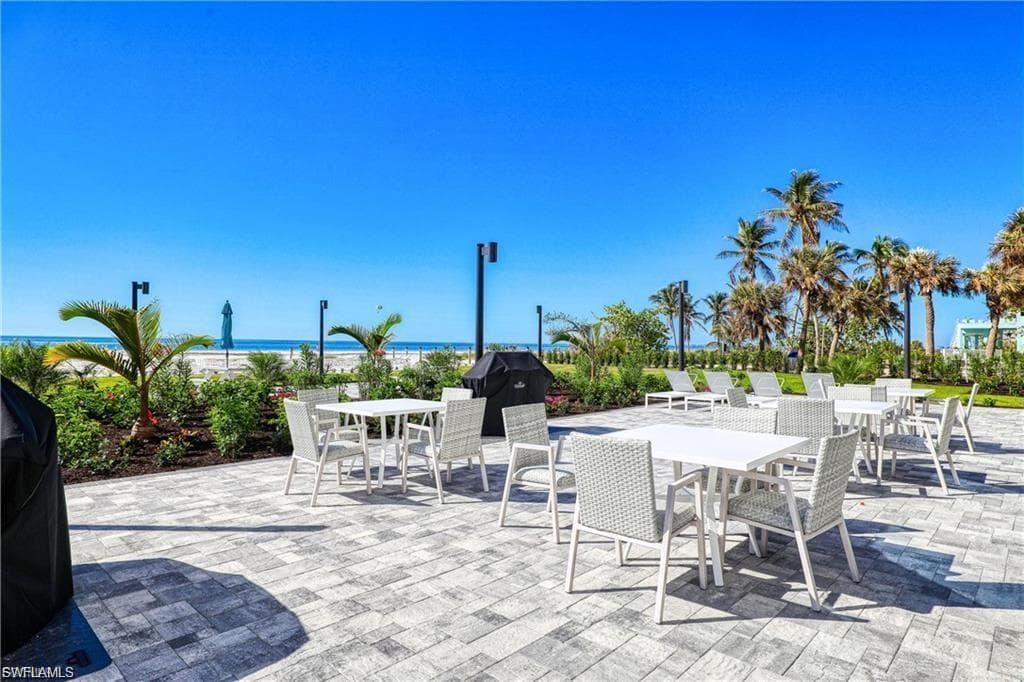 2800 Estero BLVD 1003-33