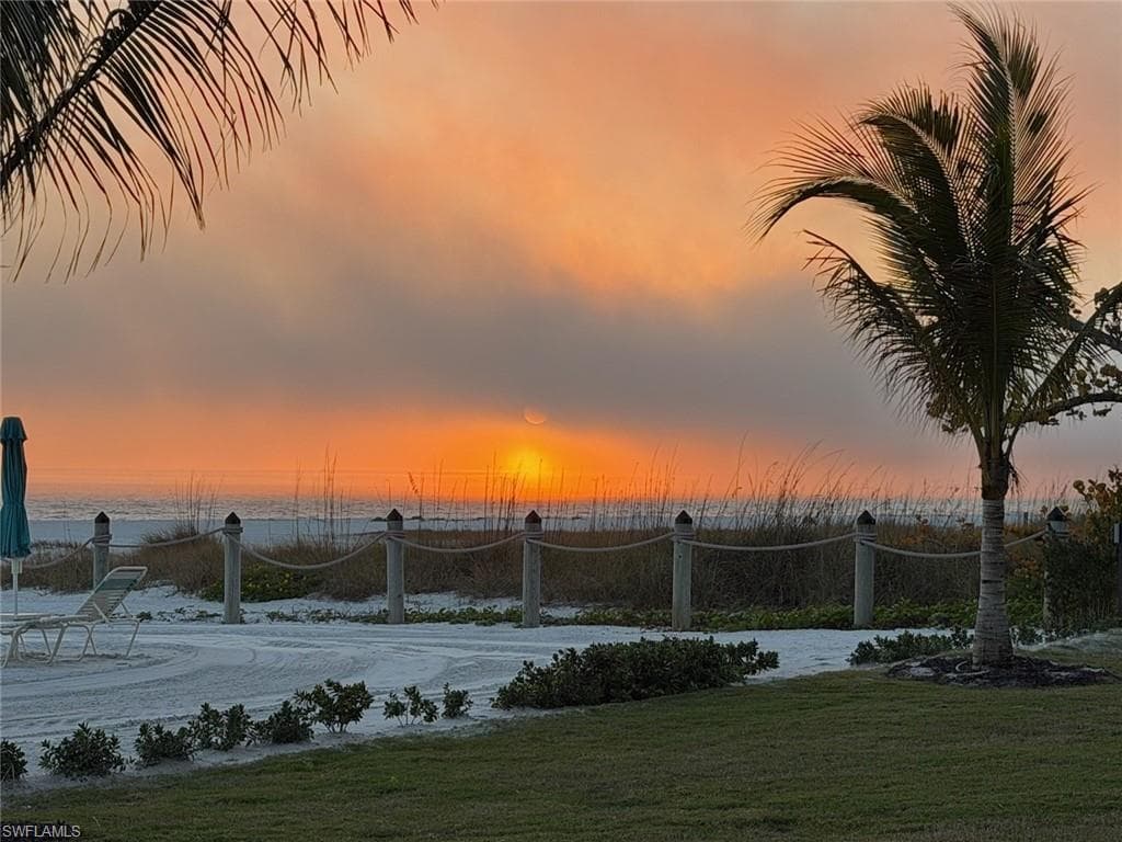 2800 Estero BLVD 1003-35