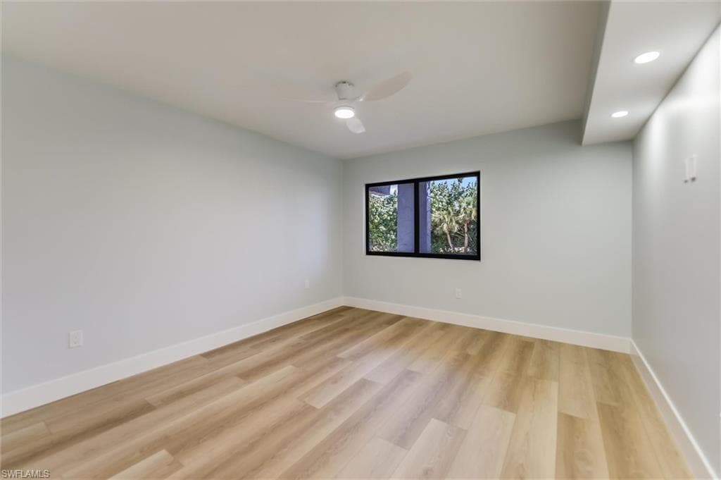 2445 W Gulf DR 6D-20