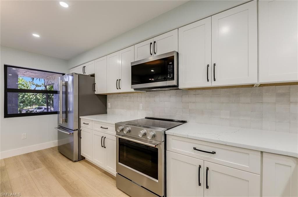 2445 W Gulf DR 6D-8