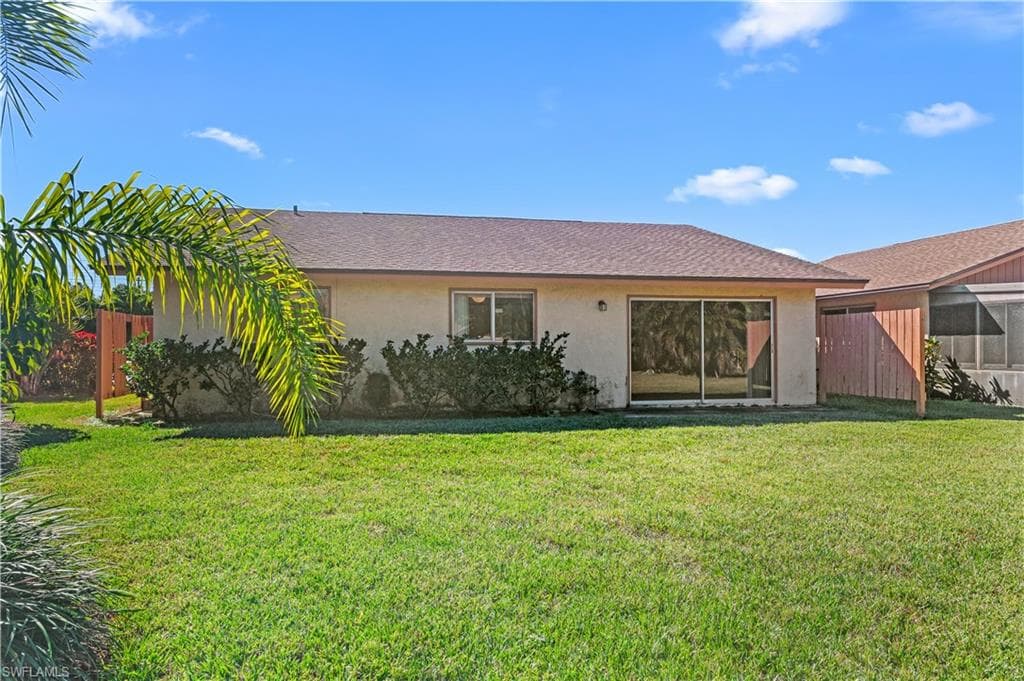 6479 Royal Woods DR-20
