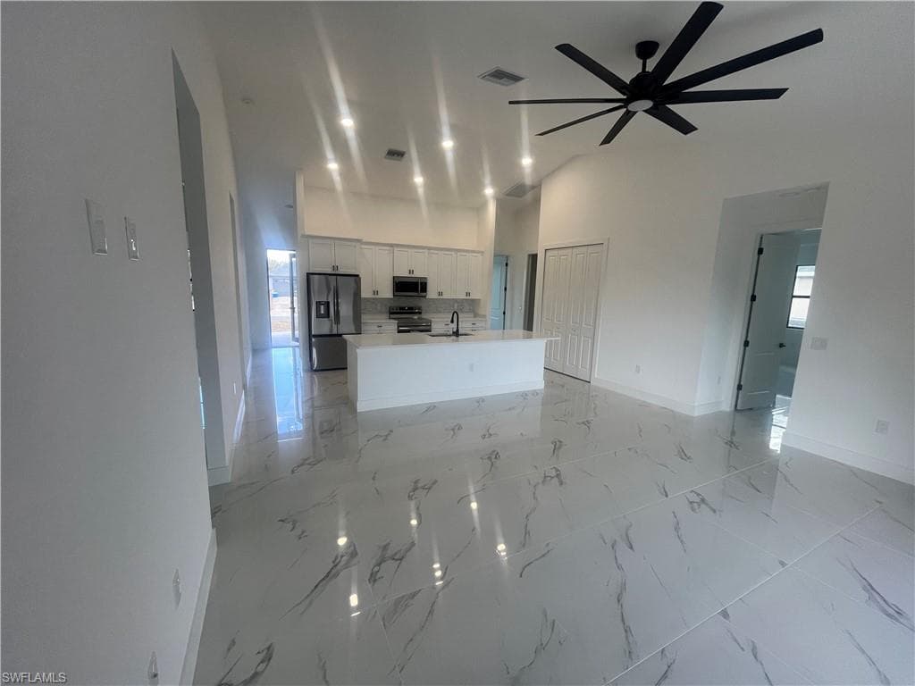 14070 Cedardale ST-2